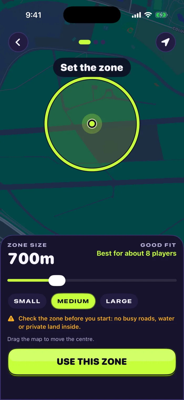 Zone setup: a bright green ring drawn over a park on the map, a zone size of 700 metres, and size options of small, medium and large.