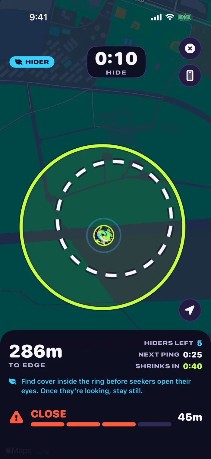 The hide phase: a ten second countdown, a HIDER badge, the player's chameleon avatar at the centre of the zone with the next zone dashed inside it, 286 metres to the edge, and a proximity meter reading CLOSE at 45 metres.